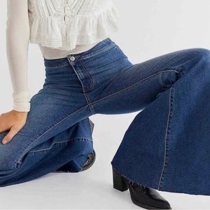 NWT Free People Just Float On Flare Jeans Size 25 Jericho Blue